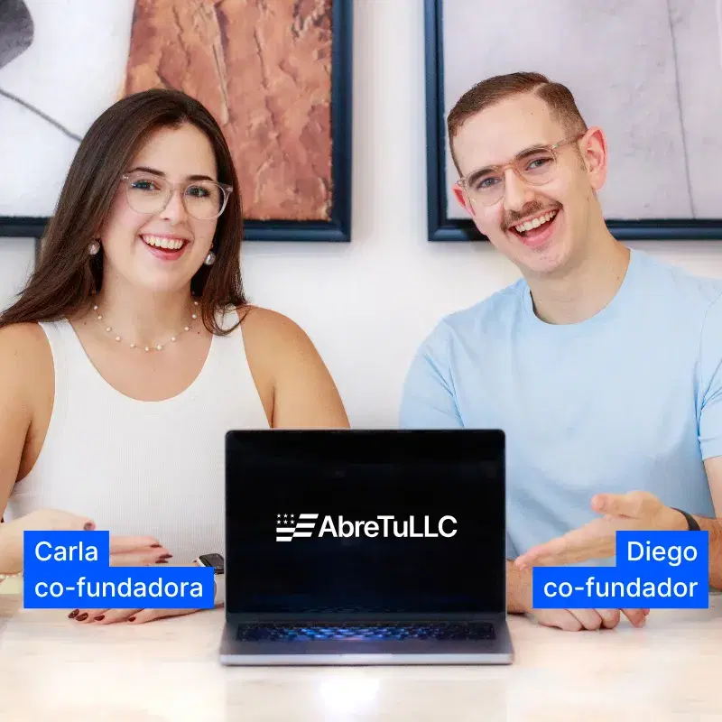Ilustración de apertura de LLC
